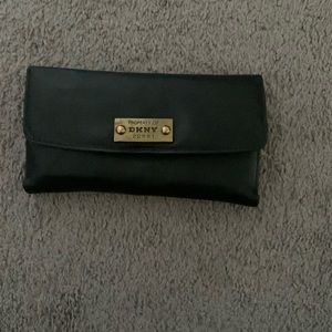 Black DKNY wallet